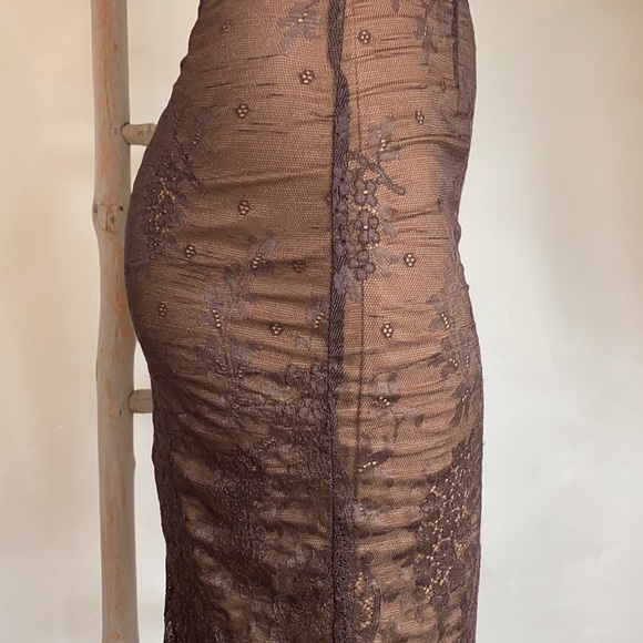 Lace Skirt by hourglass - Picture 5 of 9